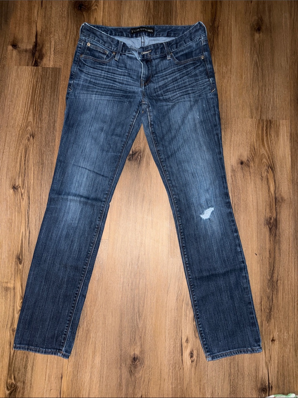 Express Women's Dark Blue Skinny Jeans with Subtle Distress